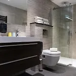 La Casita 3*